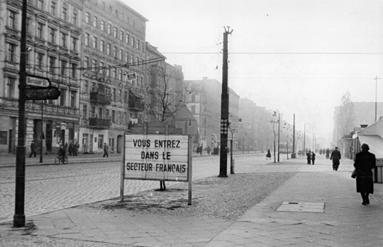 Border on Bernauer Strasse, 1955