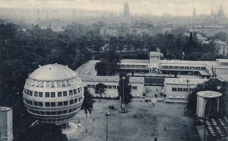 Kugelhause-and-Dresden-skyline