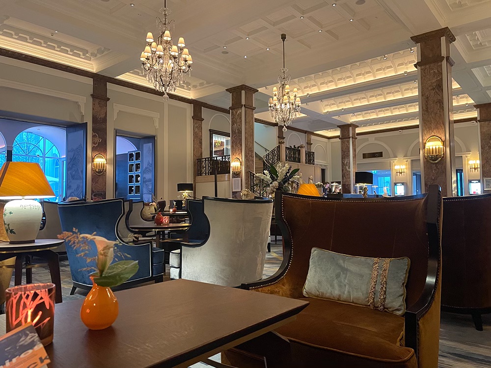 Photograph of the lobby of the Hotel-Atlantic, Hamburg.